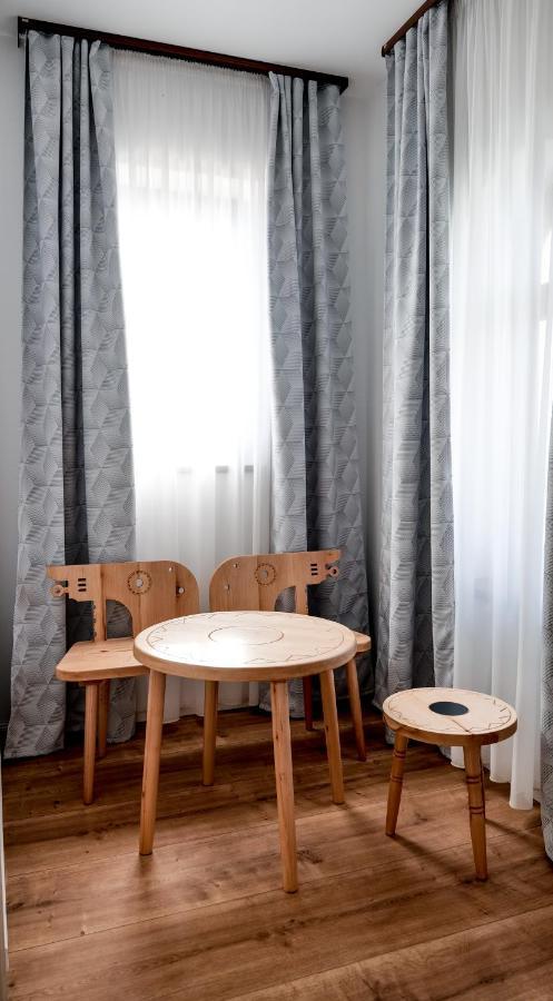 Conacul Olarilor Bed & Breakfast Бая де Фиер Екстериор снимка