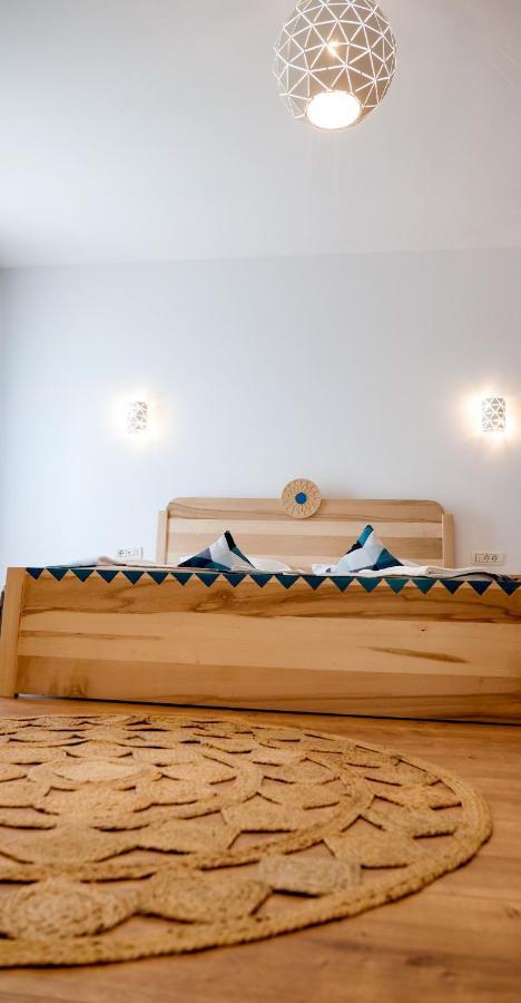 Conacul Olarilor Bed & Breakfast Бая де Фиер Екстериор снимка