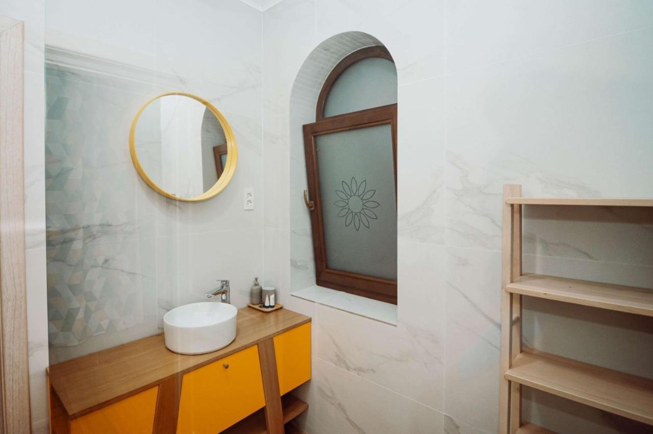Conacul Olarilor Bed & Breakfast Бая де Фиер Екстериор снимка